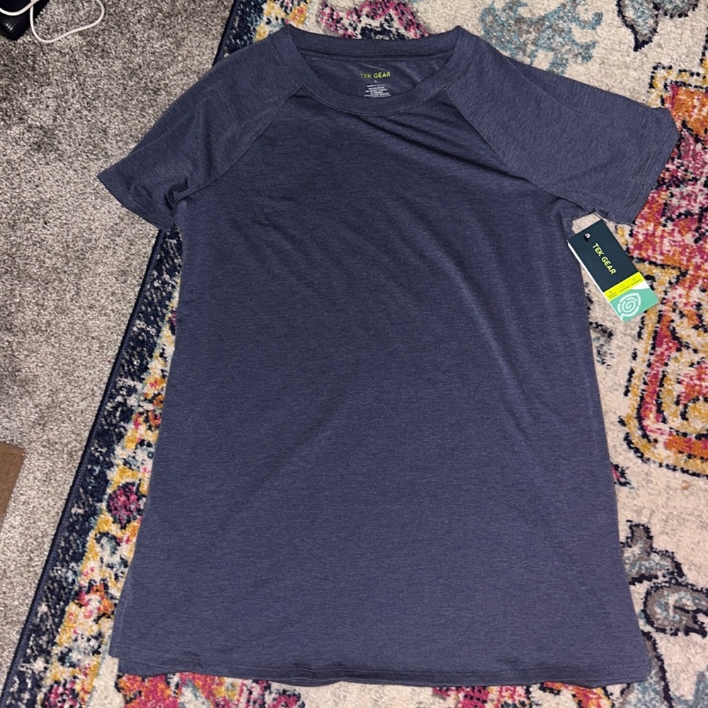 Tek gear // activewear blue tee